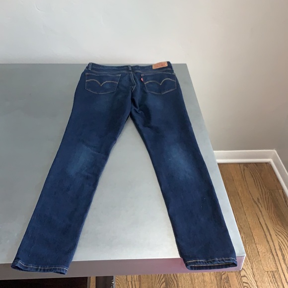 Levi’s 711 Skinny Jean - Picture 5 of 6